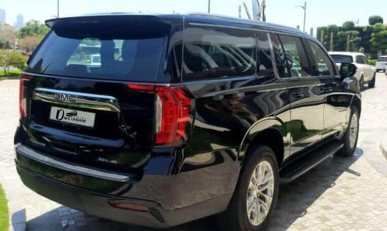 GMC Yukon car hire dubai