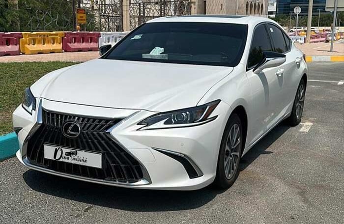 lexus es 350 car hire with driver in dubai